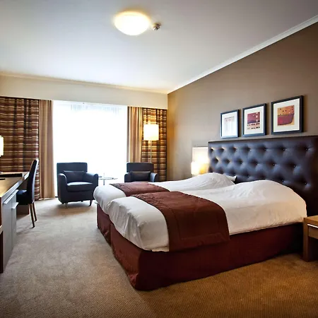 Hyllit Hotel 4*