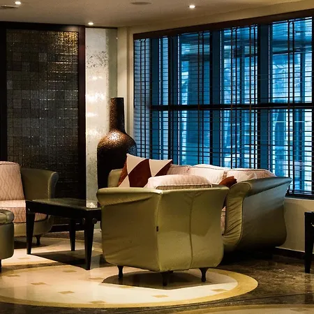 Hyllit 4* Antwerpia