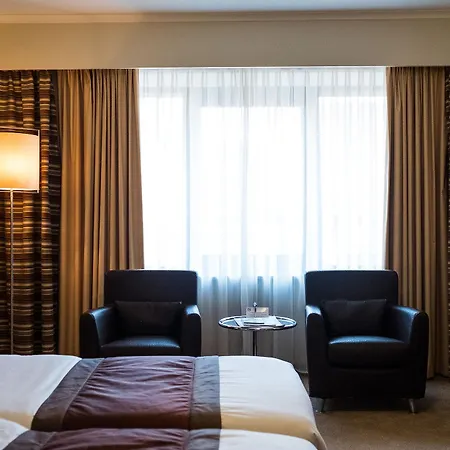 Hyllit Hotel 4*