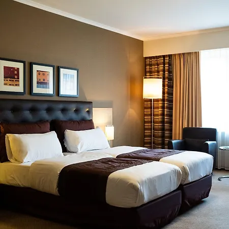 Hyllit Hotel