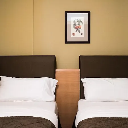 Hotel Hyllit 4*