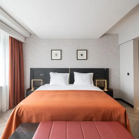 Hotel Hyllit 4*