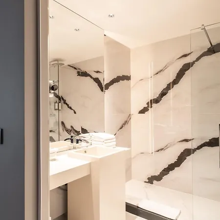 Hyllit Hotel Antwerpia