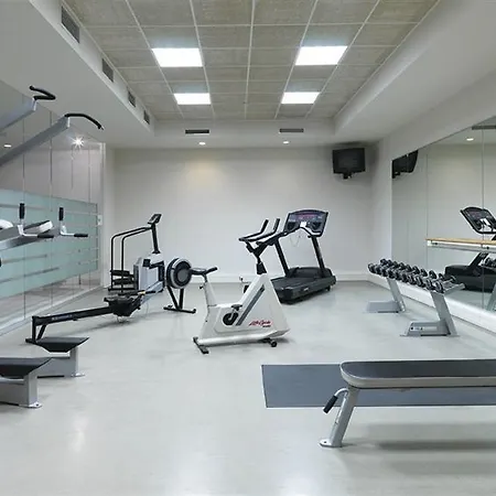 Hyllit Hotel 4*